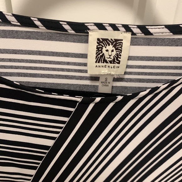 Anne Klein blouse - Picture 2 of 2